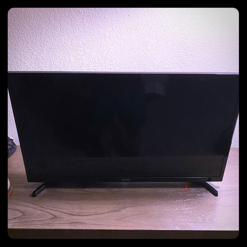 Samsung Full HD Smart TV 32”